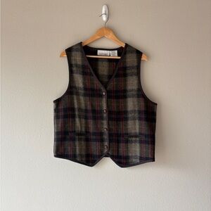 vintage casey & max wool blend plaid button front vest